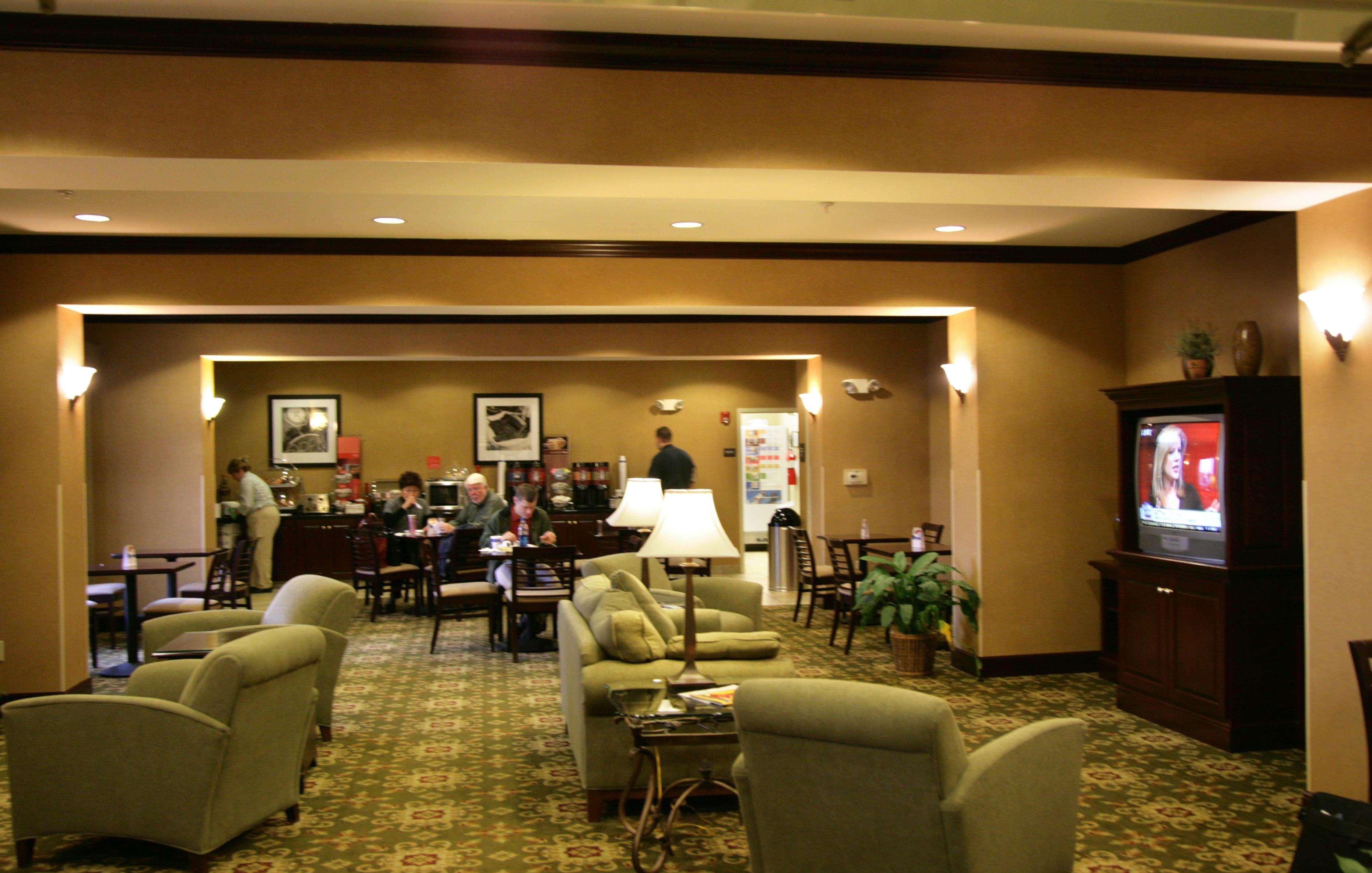 Hampton Inn Stow Exteriör bild