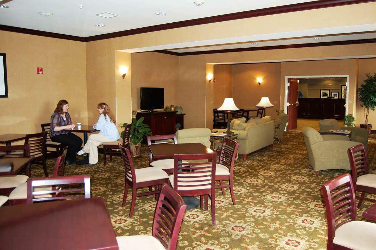 Hampton Inn Stow Exteriör bild